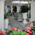 La Parigina 3*
