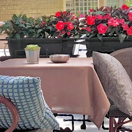 La Parigina Szálloda