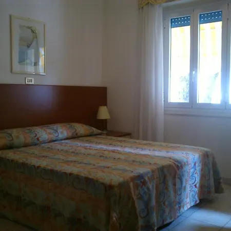 La Parigina Szálloda 3*