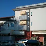 Hotell La Parigina 3*