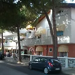 La Parigina Hotell Lignano Sabbiadoro