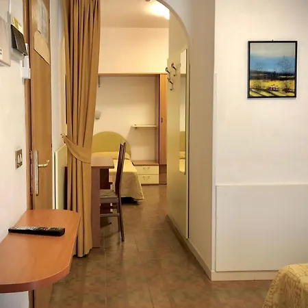 La Parigina Hotel