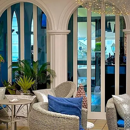 La Parigina Hotel 3*