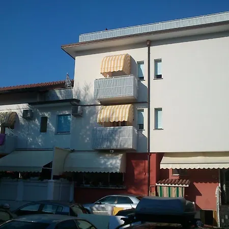 Hotel La Parigina 3*