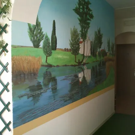 La Parigina Hotel