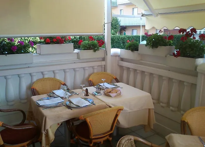 Hotel La Parigina 3*